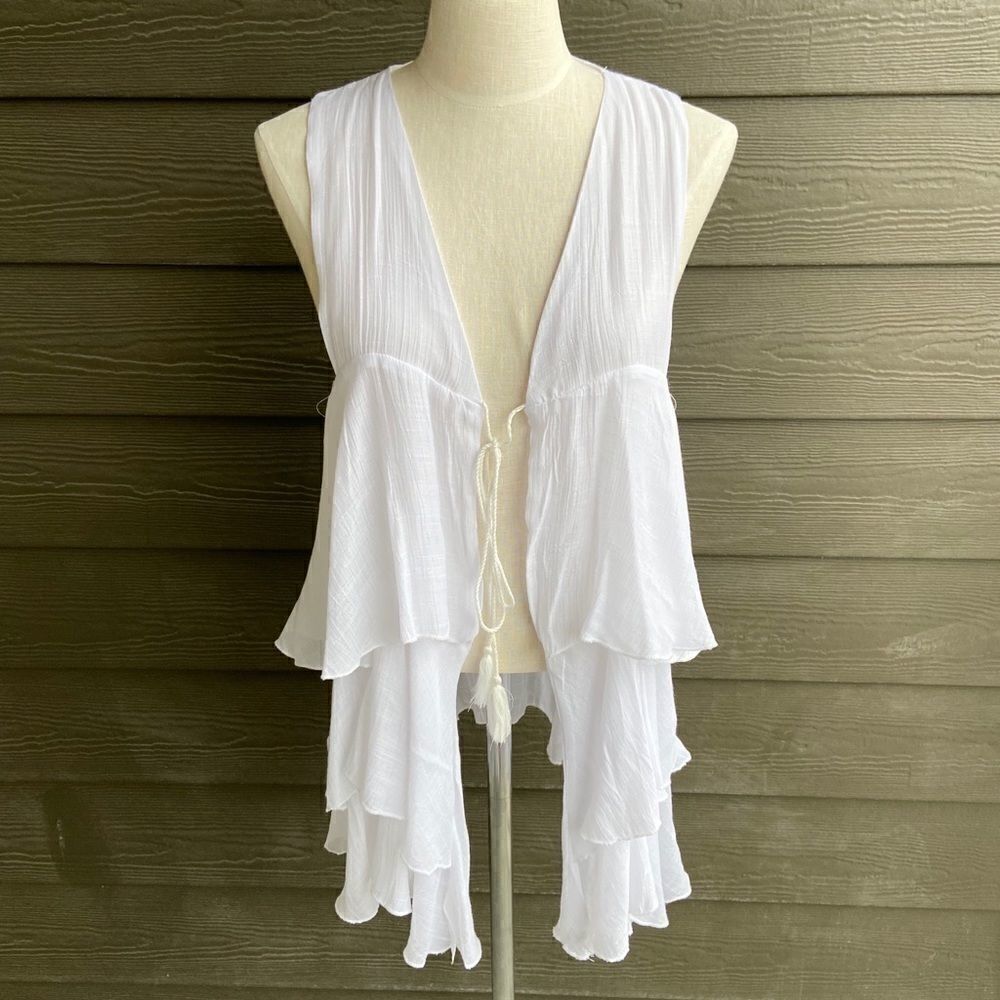 Coco + Carmen Front Tie Blouse